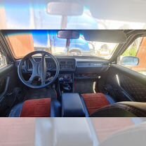 Lada 2104