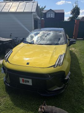 Lynk_And_Co 03