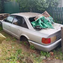 Audi 100