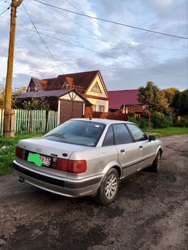 Audi 80