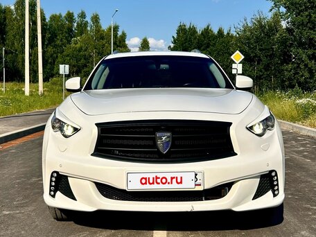Infiniti QX70