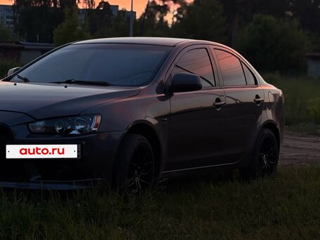 Mitsubishi Lancer