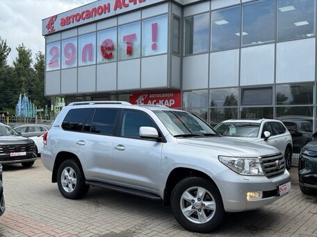 Toyota Land Cruiser 200 Series