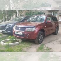 Suzuki Grand