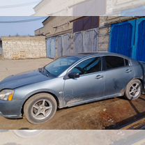 Mitsubishi Galant