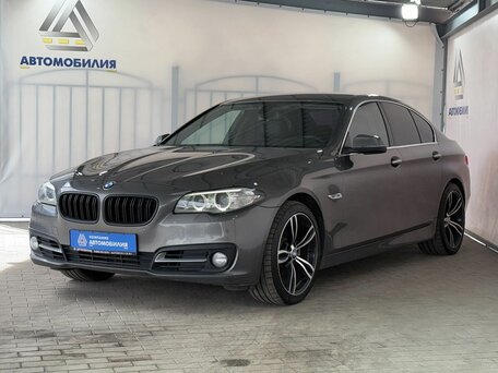 BMW 5 серии 520i