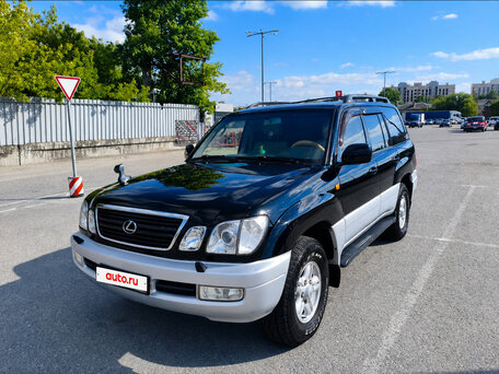 Lexus LX 470