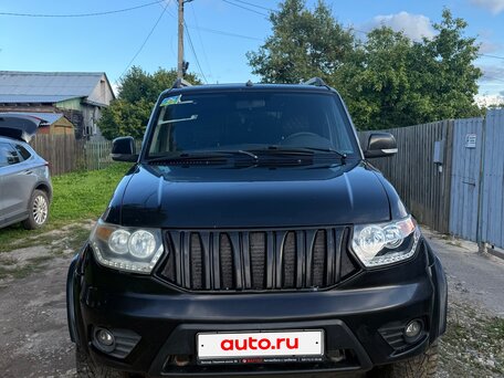 UAZ УАЗ Патриот