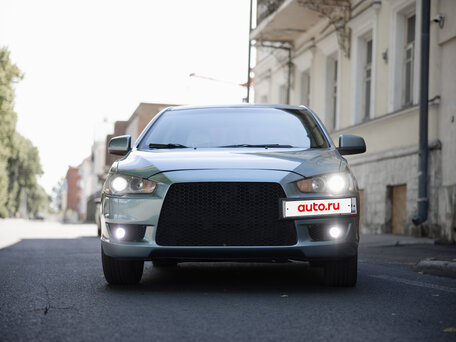 Mitsubishi Lancer