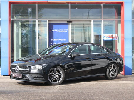 Mercedes-Benz CLA 200