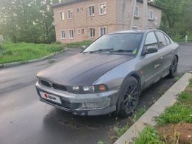 Mitsubishi Galant
