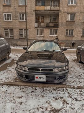 Mitsubishi Galant