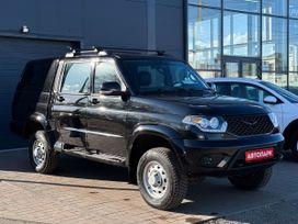 UAZ Pick-Up