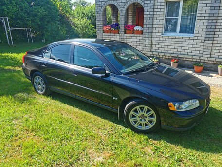 Volvo S60