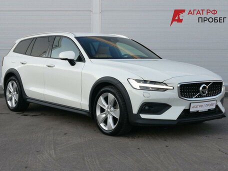 Volvo V60 Cross Country