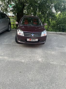 Geely MK Cross