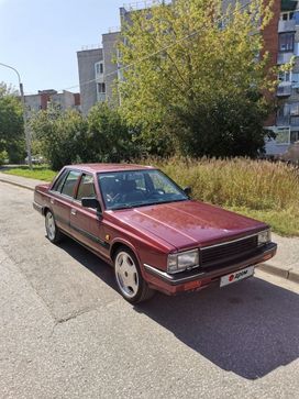 Nissan Laurel