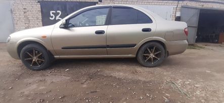 Nissan Almera