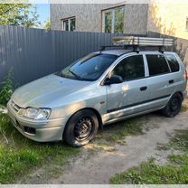 Mitsubishi Space