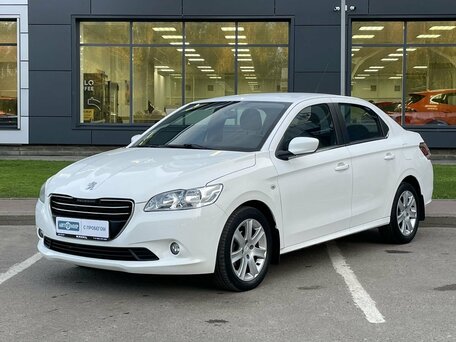 Peugeot 301