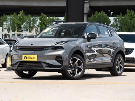 Lynk_Co Lynk & Co 06