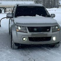 Suzuki Grand