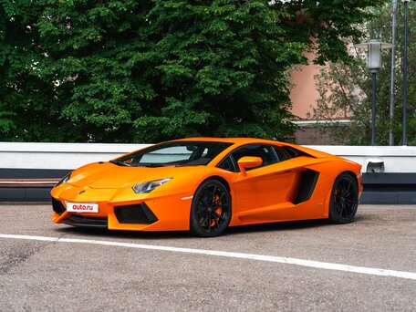 Lamborghini Aventador LP700-4