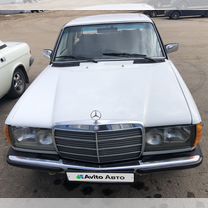 Mercedes-Benz W123