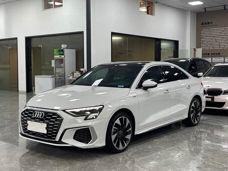 Audi A3 35 TFSI Long