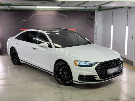 Audi A8 Long 55 TFSI