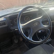 Lada 2104