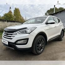 Hyundai Santa