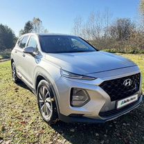 Hyundai Santa