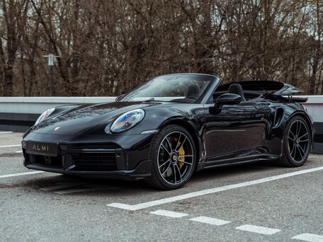 Porsche 911 Turbo S