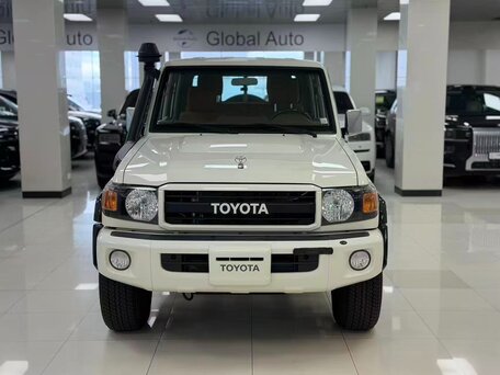 Toyota Land Cruiser 79 70 Series