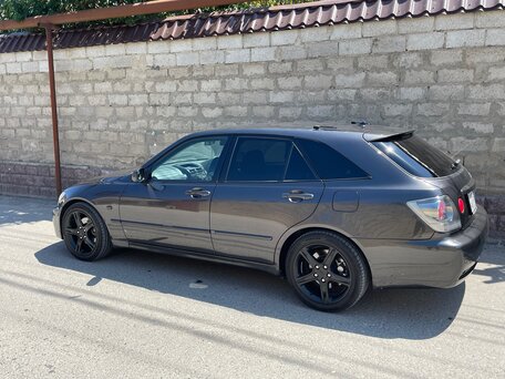 Toyota Altezza Gita