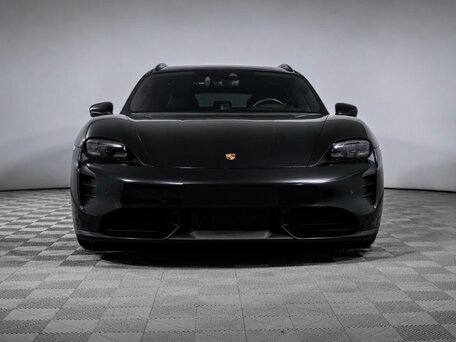 Porsche Taycan Turbo Sport Turismo