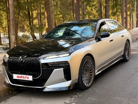 BMW 7 серии 740i