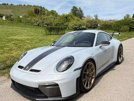 Porsche 911 GT3 992