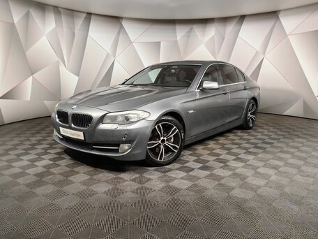 BMW 5 серии 528i