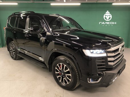 Toyota Land Cruiser 300 Series