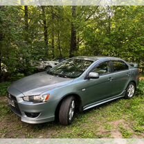 Mitsubishi Lancer