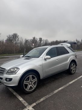 Mercedes-Benz M-Class