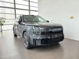 Lynk_And_Co 900