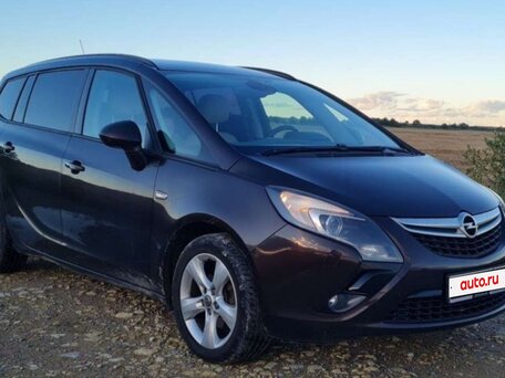 Opel Zafira C