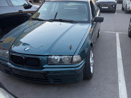 BMW 3 серии 320i