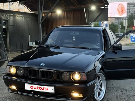 BMW 5 серии 520i