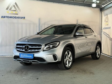 Mercedes-Benz GLA 250