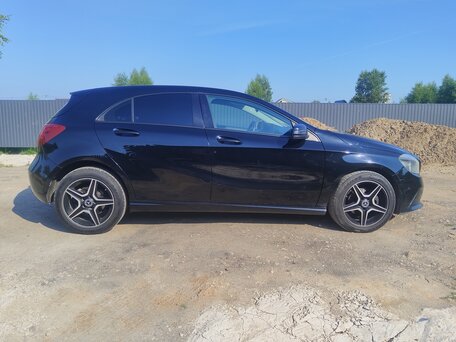 Mercedes-Benz A-Класс 180