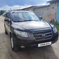 Hyundai Santa